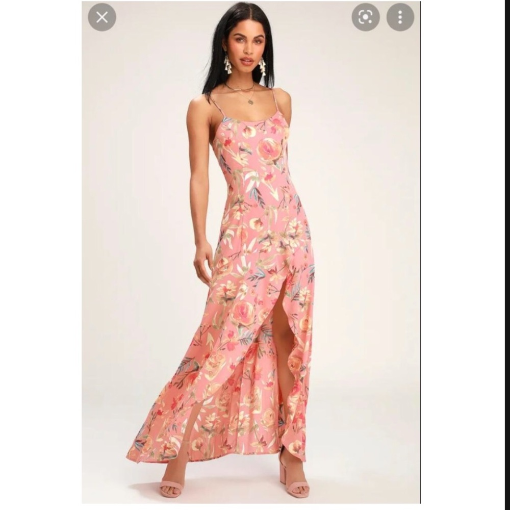 * Lulu’s Zinnia blush floral high low maxi dress. Small
